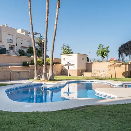 Casa Vino Mio Piscina Padel Y Gym