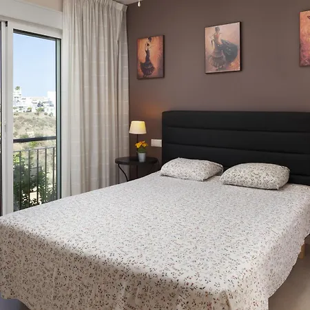Ferienhaus Casa Vino Mio Piscina Padel Y Gym Velez Malaga