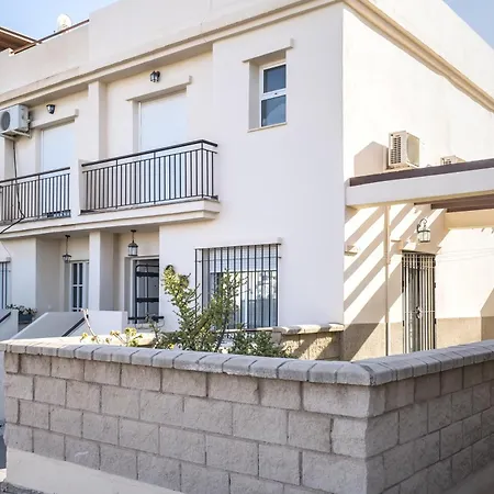 Casa Vino Mio Piscina Padel Y Gym * Velez Malaga